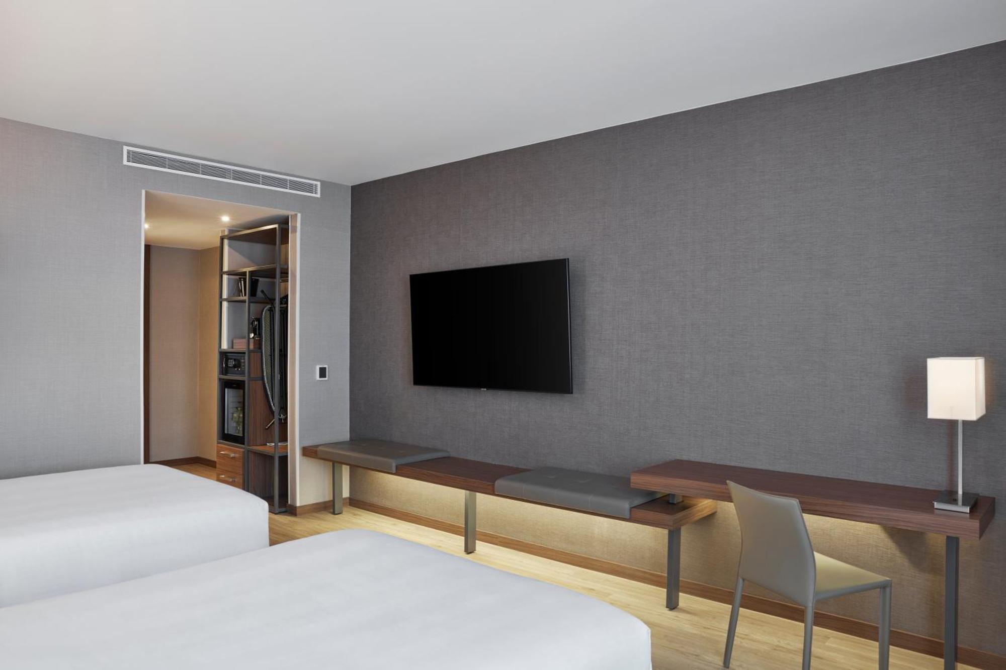 Ac Hotel By Marriott 살티요 외부 사진