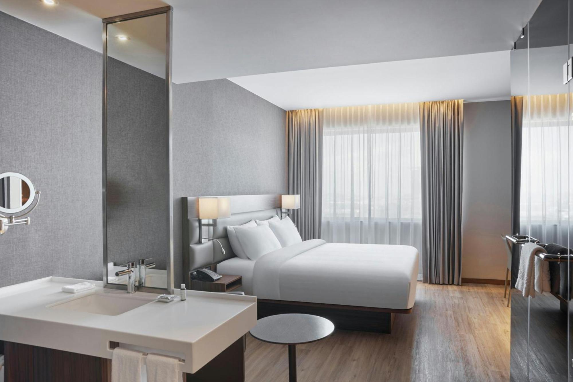 Ac Hotel By Marriott 살티요 외부 사진